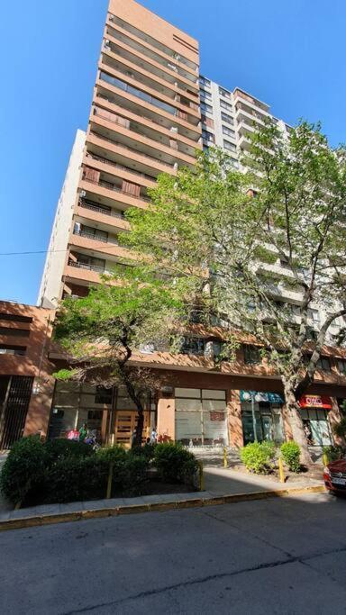 Providencia A Pasos Del Metro Pedro De Valdivia Apartamento *